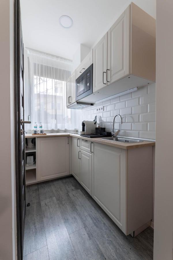 Roomstore Studio Apartments Eger Exterior photo