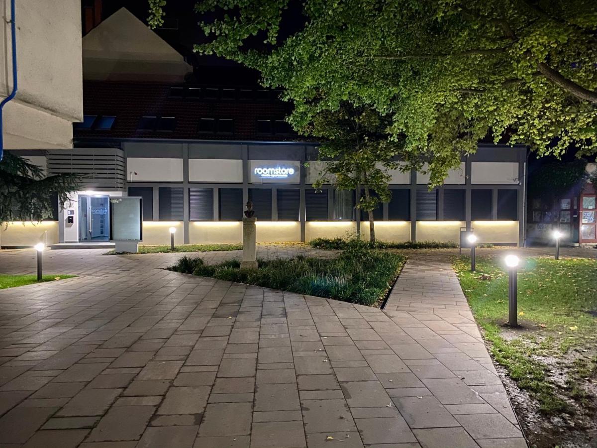 Roomstore Studio Apartments Eger Exterior photo