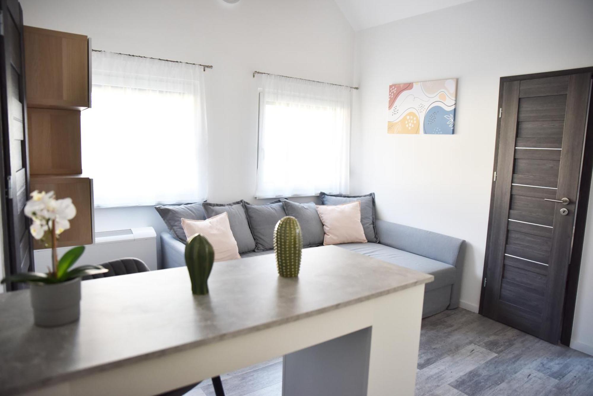 Roomstore Studio Apartments Eger Exterior photo
