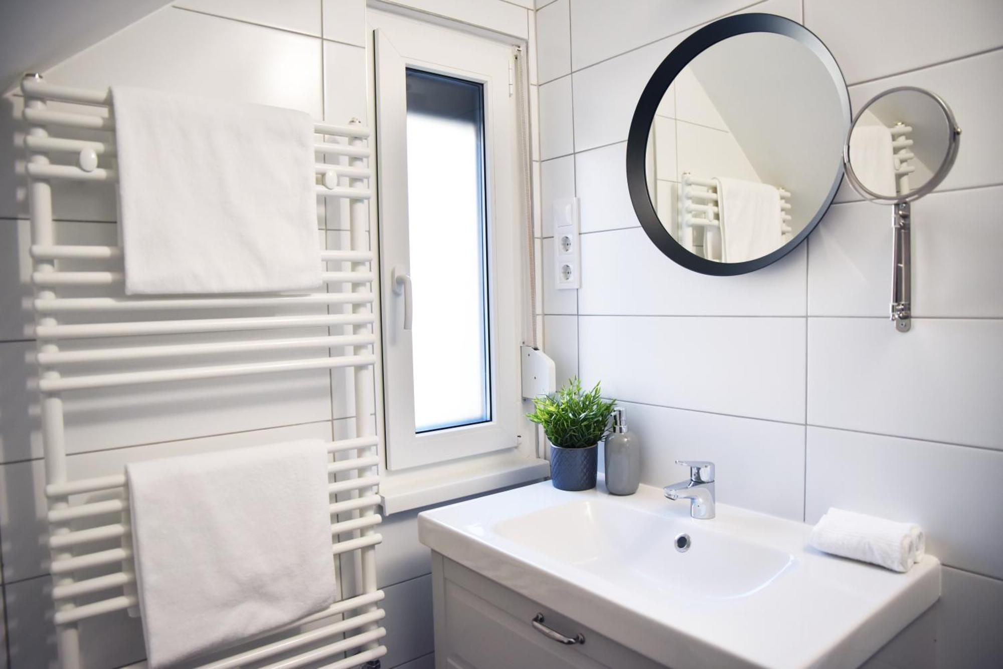 Roomstore Studio Apartments Eger Exterior photo
